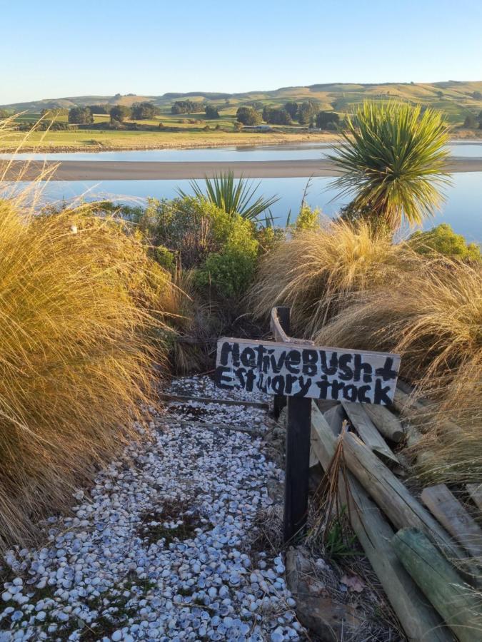 Catlins Lake Sanctuary Owaka Екстериор снимка